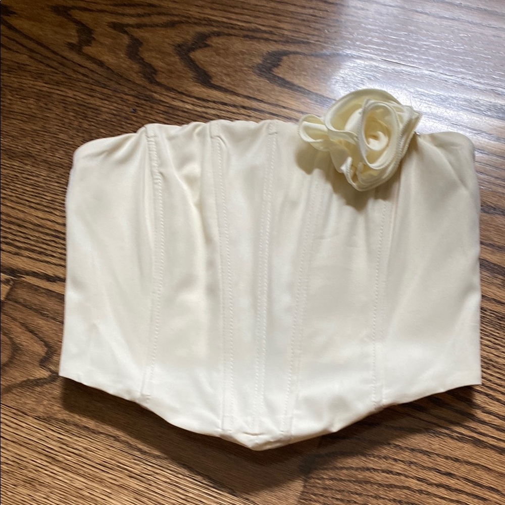 White Fox Boutique Cream Crop Top